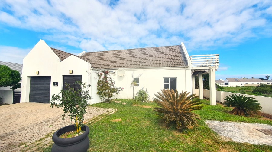 3 Bedroom Property for Sale in Golden Mile Western Cape
